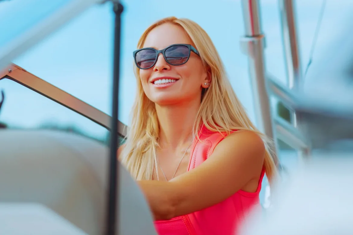 Best Sunglasses For Blonde Hair